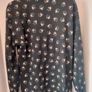 Dusney's Women's Black Graphic Sweatshirt